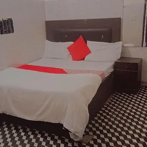 Homesweet Homestay Zaki Hostel